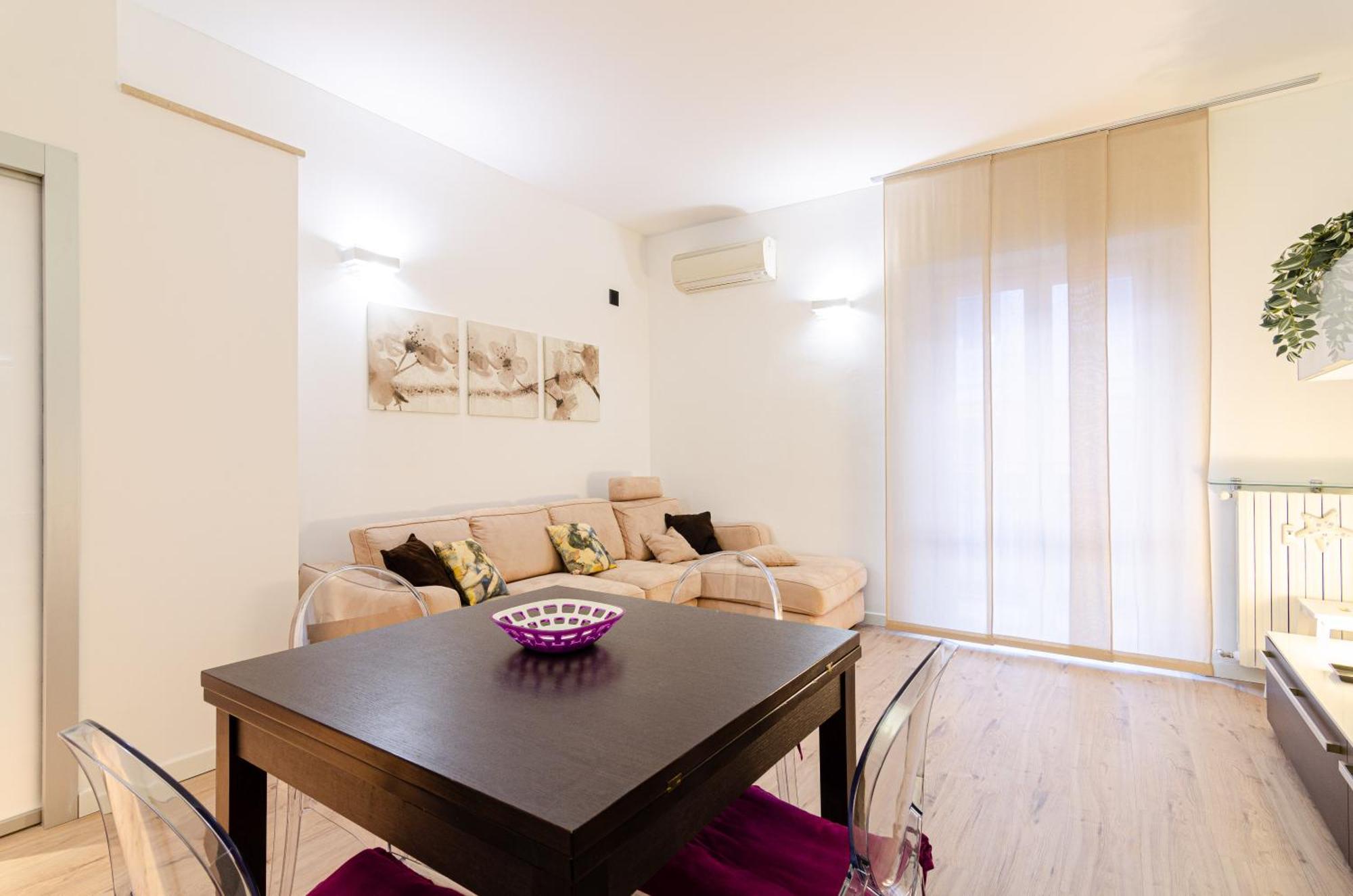 Appartement Design - Bezzi 79 *